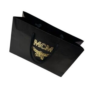 mcm shopping bag small
